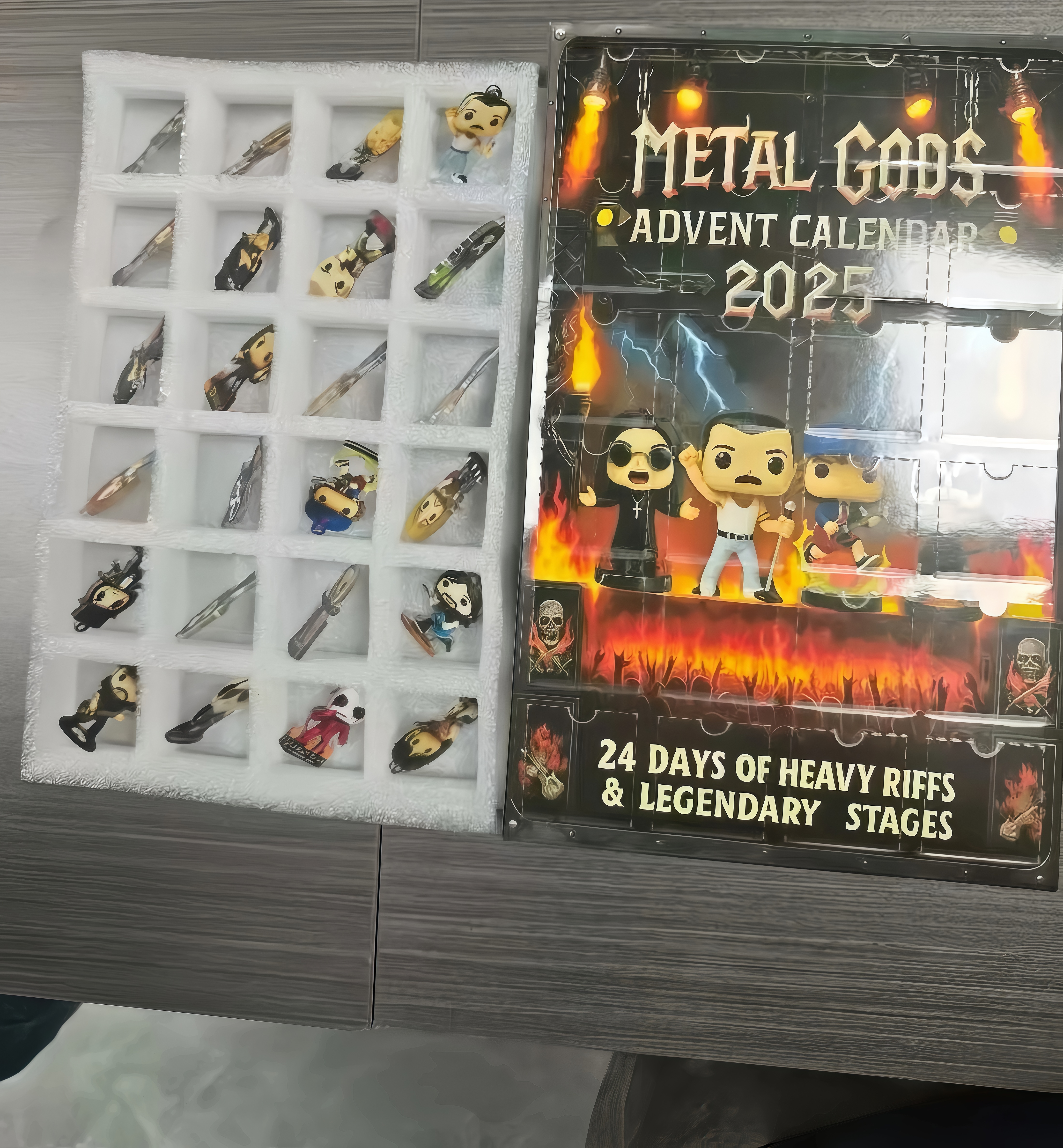 Rock and Metal Advent Calendar - Advent Calendar Gift บทวิจารณ์และราคา