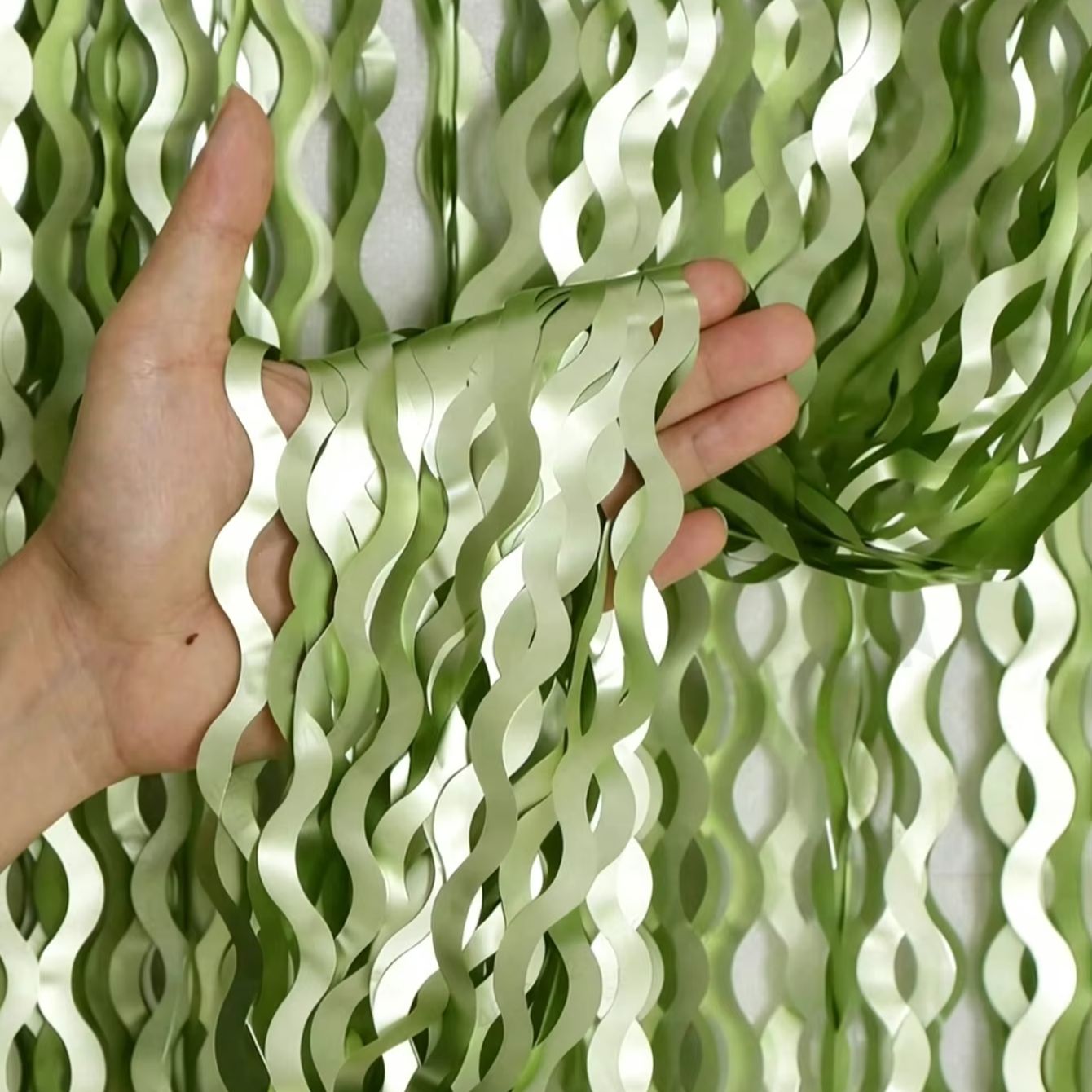 2PCS Sage Green Wavy Foil Frin - Tinsel Garland Decoration บทวิจารณ์และราคา