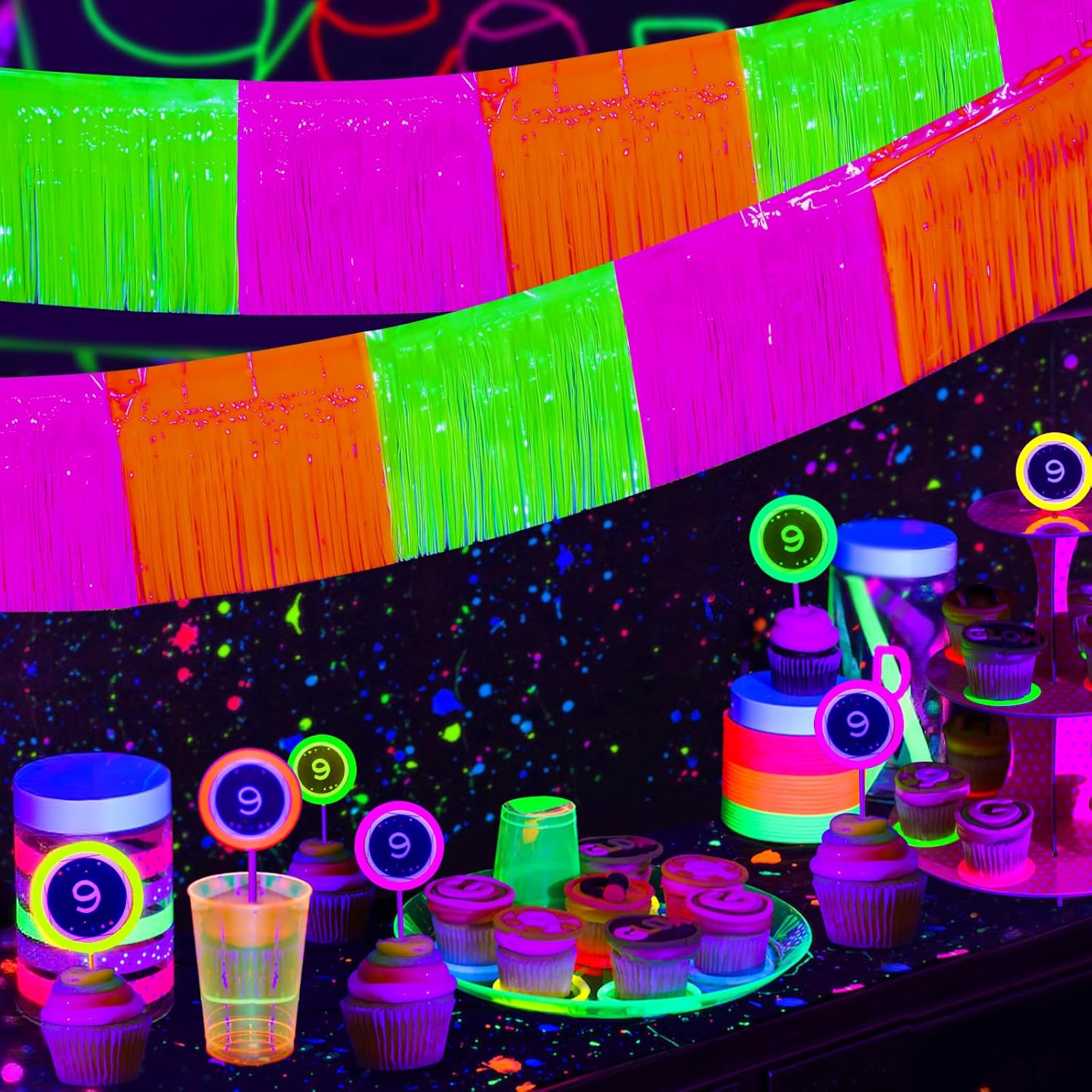 Glow in The Dark Party Supply  - Tinsel Garland Decoration บทวิจารณ์และราคา